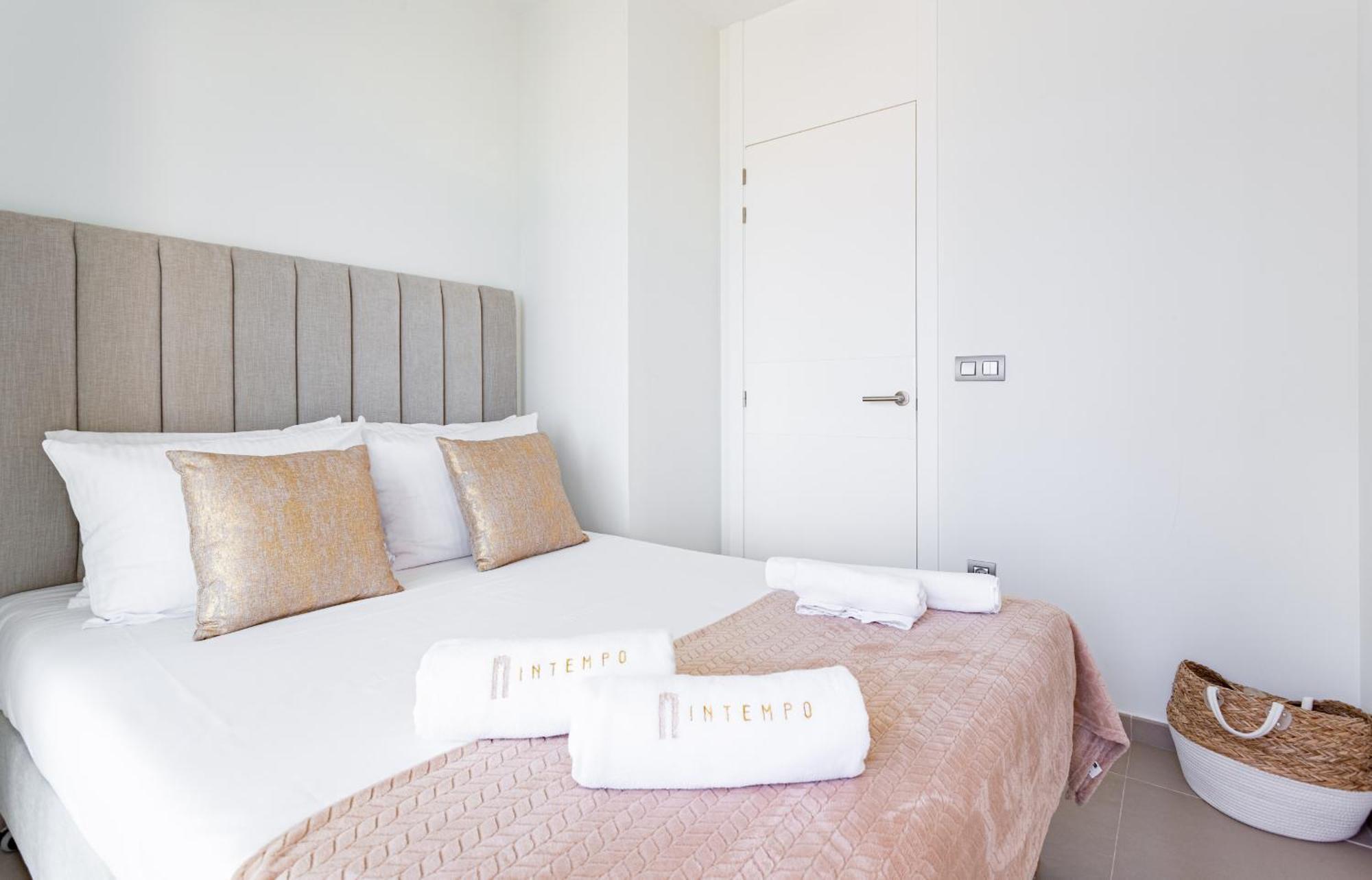 Appartamento Intempo By Holuxe - 045 - 4Th Floor Benidorm Esterno foto